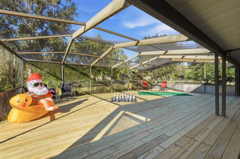Covered lanai with lawn games